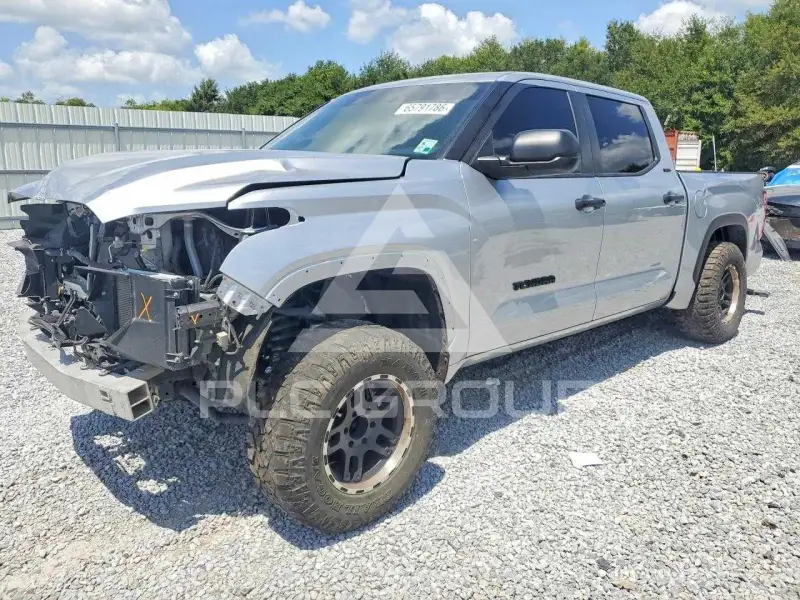2025 Toyota TUNDRA photo