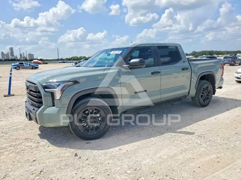 2025 Toyota TUNDRA фото