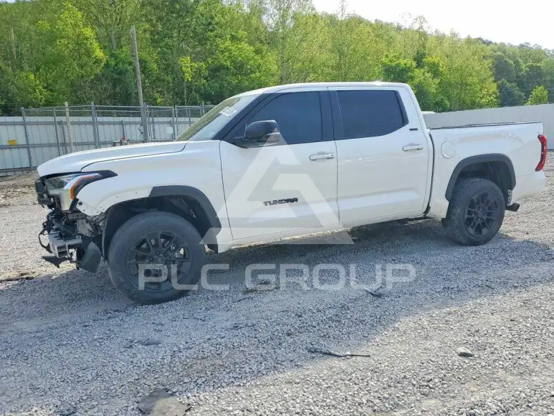 2025 Toyota TUNDRA photo