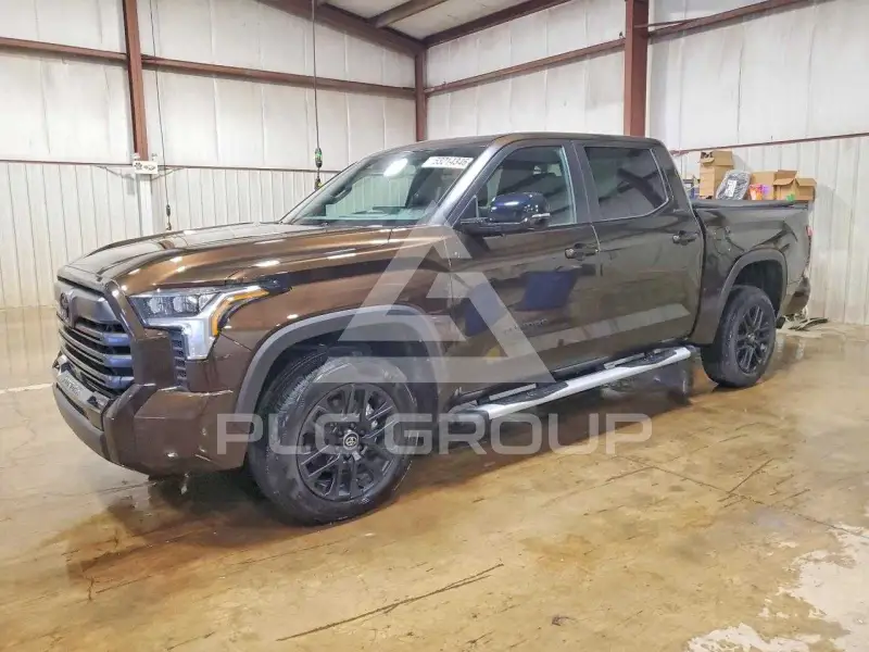 2025 Toyota TUNDRA photo