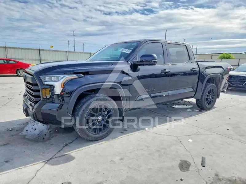 2025 Toyota TUNDRA photo