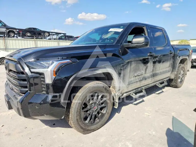 2025 Toyota TUNDRA фото