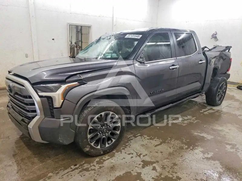 2025 Toyota TUNDRA фото