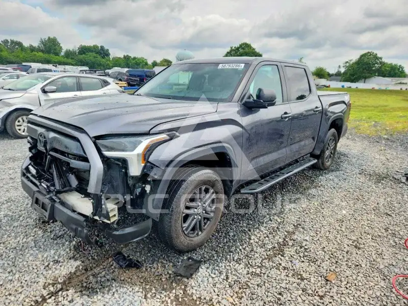 2025 Toyota TUNDRA photo