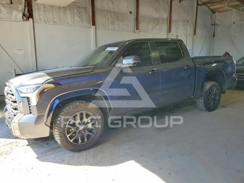 2025 Toyota TUNDRA photo