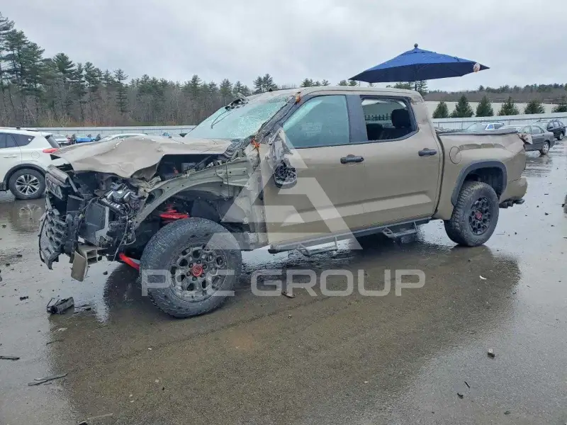 2025 Toyota TUNDRA photo