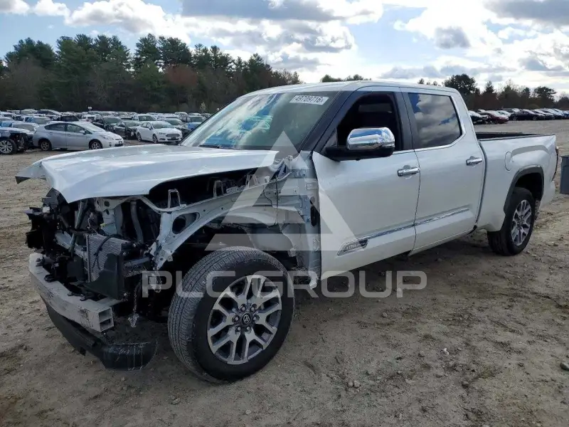 2025 Toyota TUNDRA фото