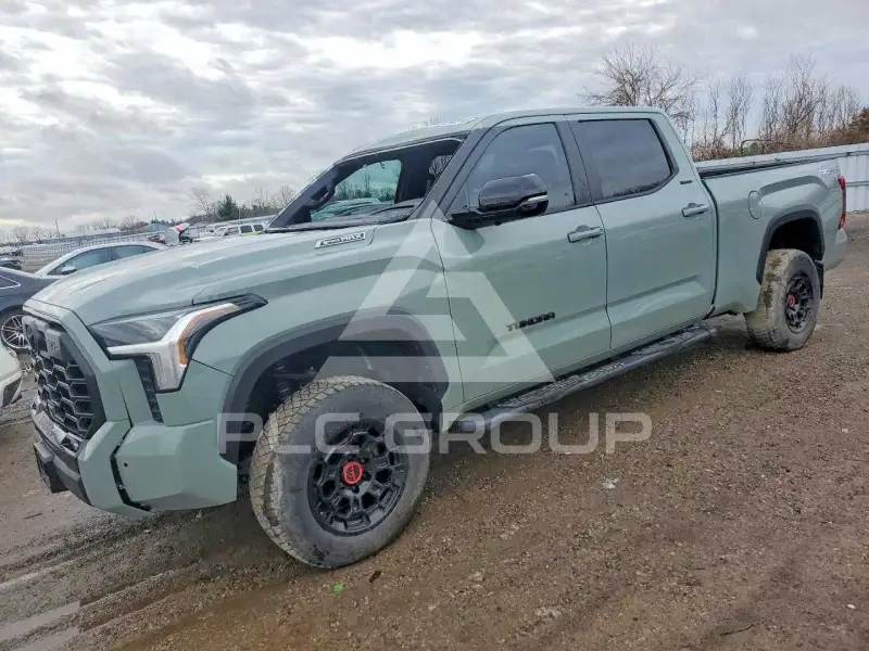 2025 Toyota TUNDRA фото