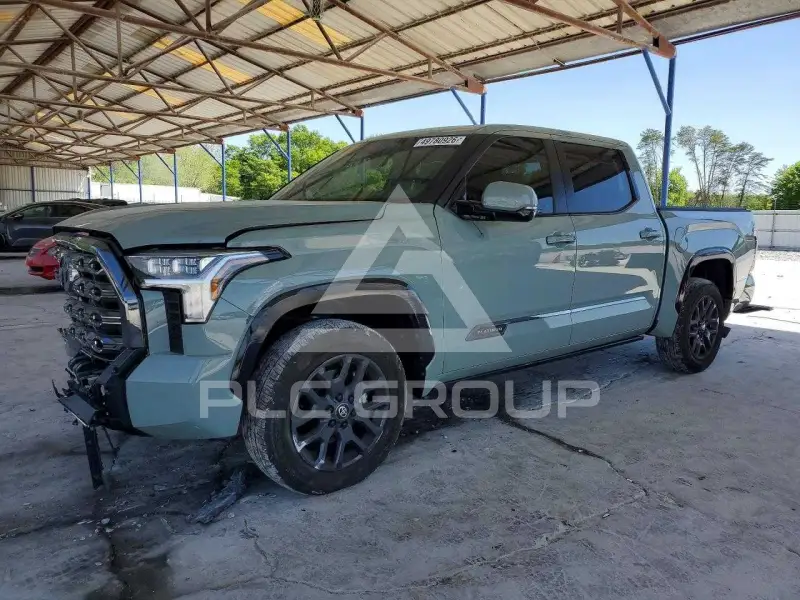 2025 Toyota TUNDRA фото