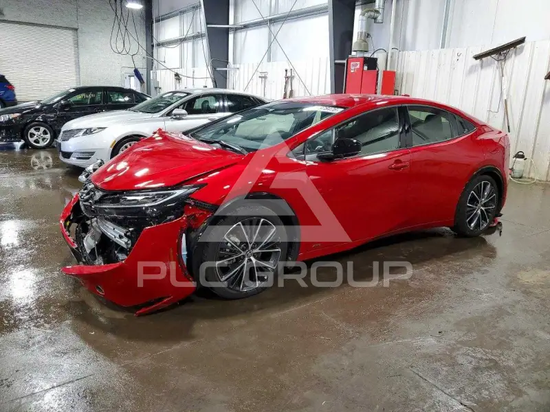 2025 Toyota PRIUS photo