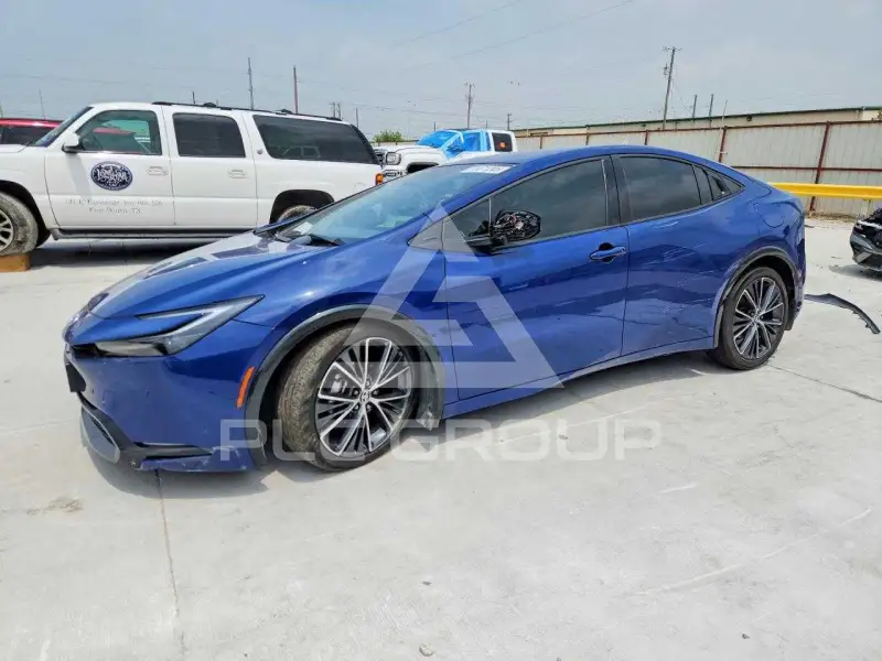 2025 Toyota PRIUS photo