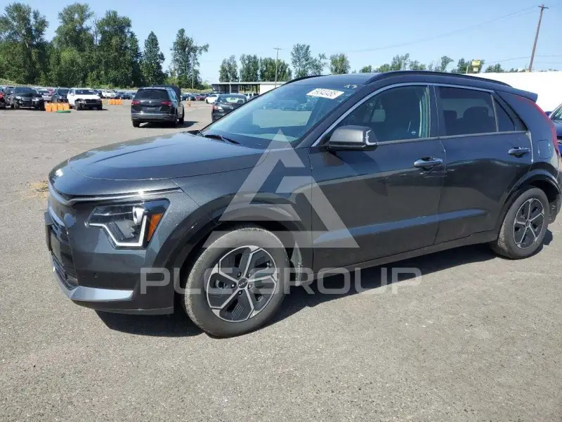 2025 KIA Niro фото