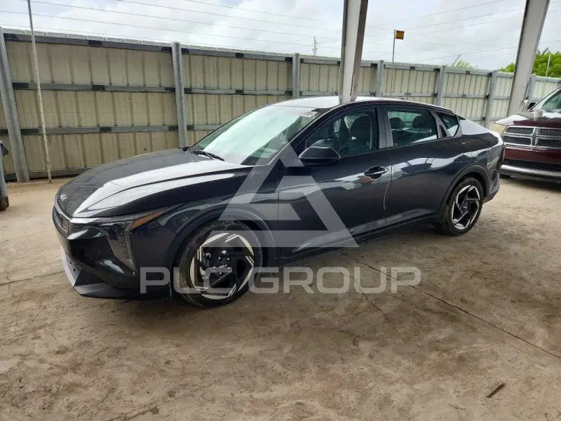 2025 KIA K4 фото