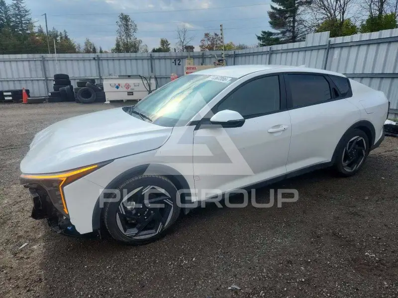 2025 KIA K4 photo