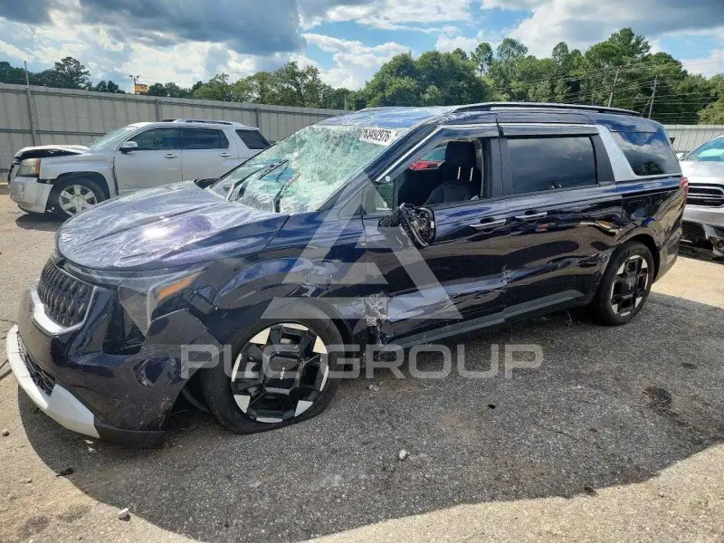 2025 KIA Carnival photo