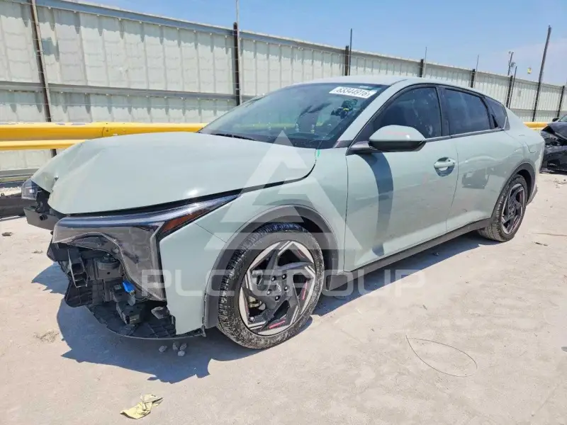 2025 KIA K4 фото