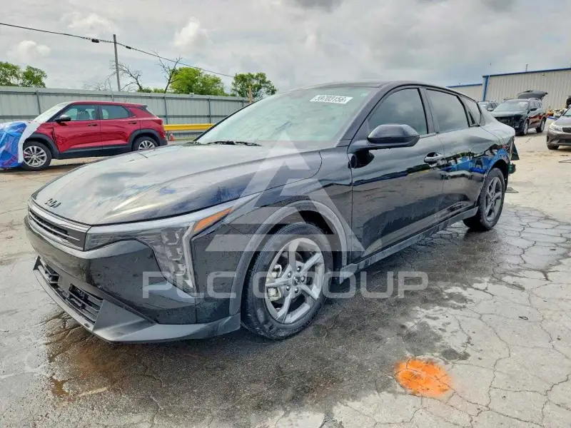 2025 KIA K4 фото
