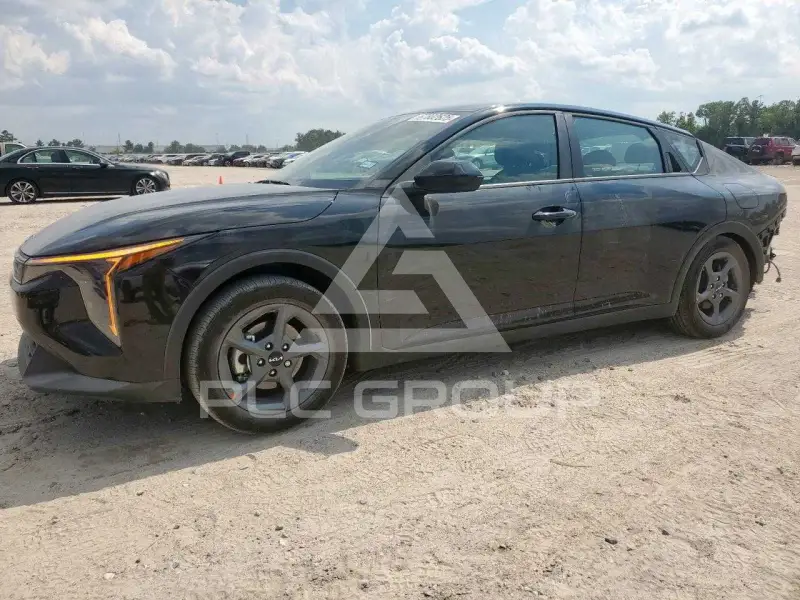 2025 KIA K4 фото