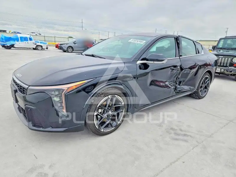 2025 KIA  фото