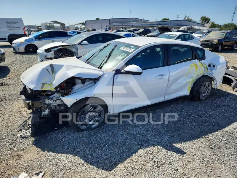 2025 KIA  photo