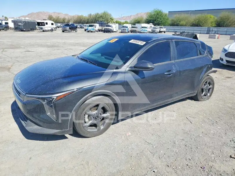 2025 KIA  фото