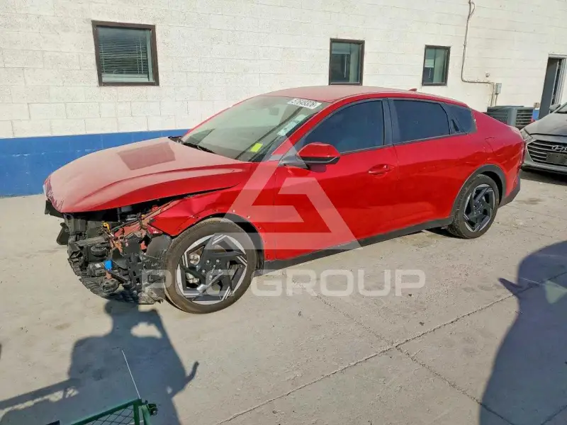 2025 KIA  фото