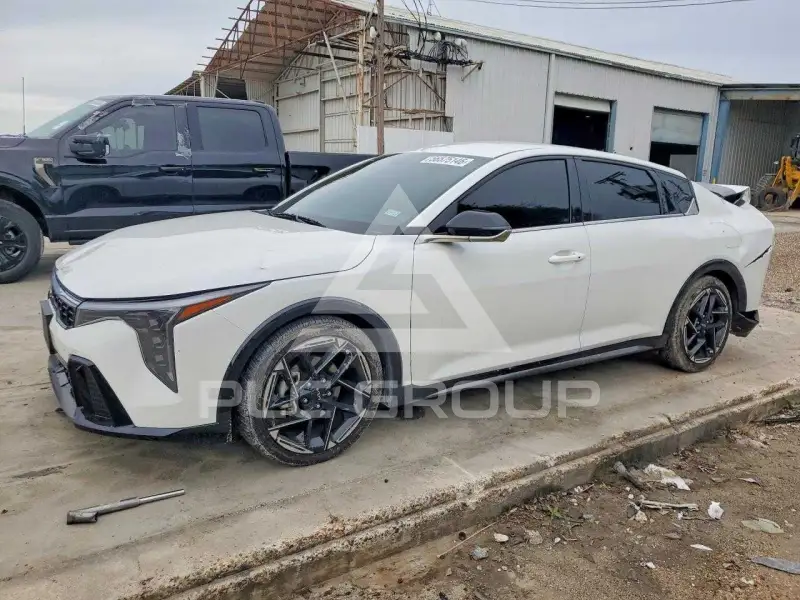 2025 KIA K4 фото