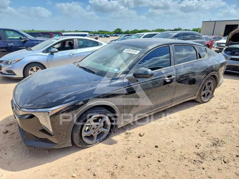2025 KIA K4 фото