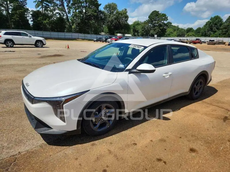 2025 KIA  фото