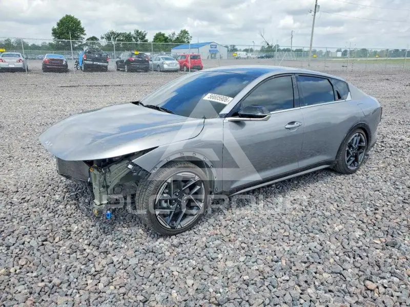 2025 KIA  фото