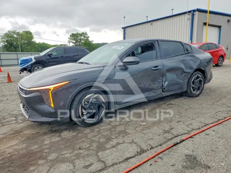 2025 KIA  фото