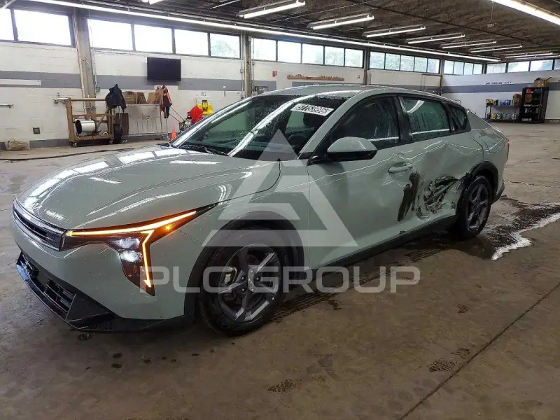 2025 KIA  photo