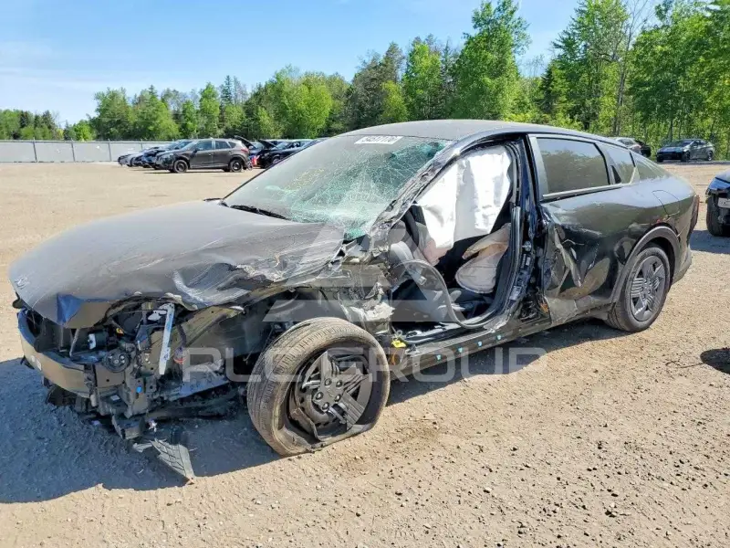 2025 KIA  фото