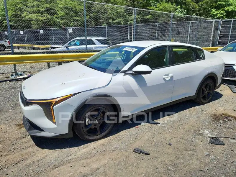 2025 KIA K4 фото
