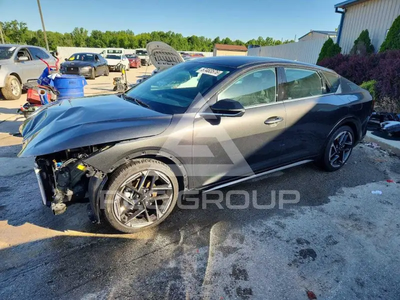 2025 KIA K4 фото