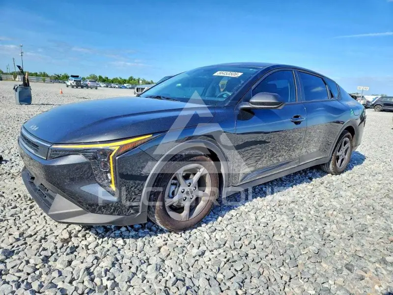 2025 KIA K4 фото