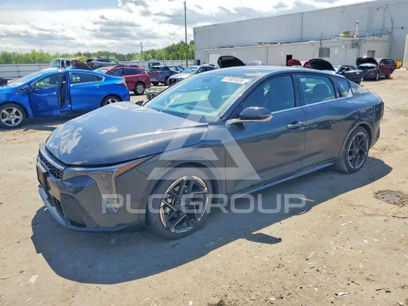 2025 KIA K4 фото