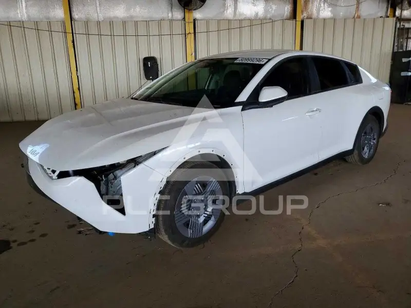 2025 KIA  фото