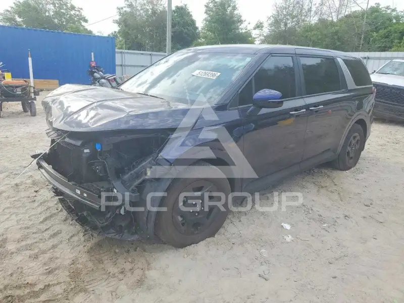 2025 KIA  фото