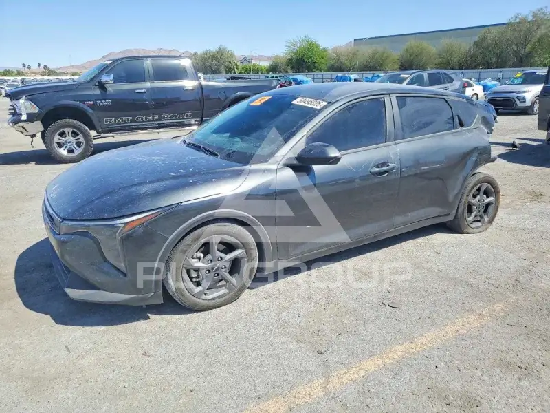 2025 KIA  фото