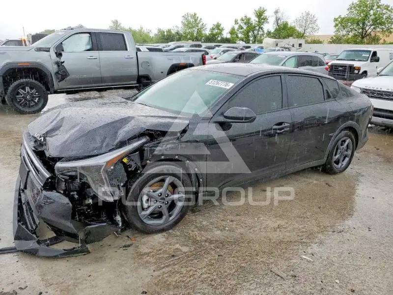 2025 KIA K4 photo