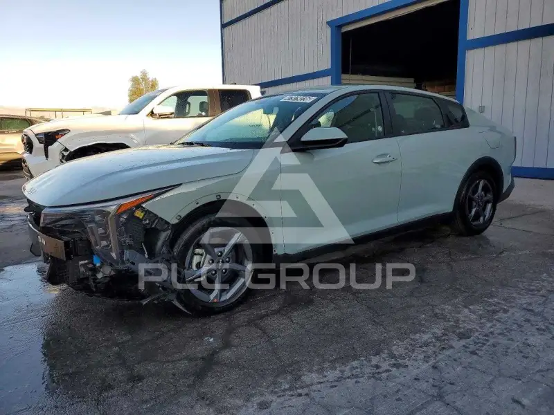 2025 KIA  photo