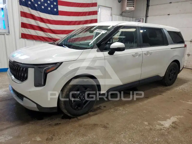2025 KIA  фото