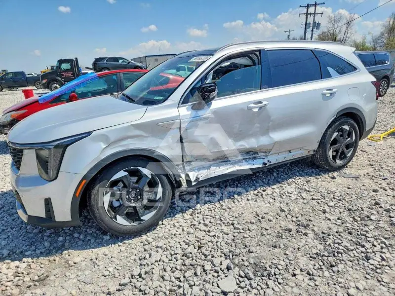 2025 KIA Sorento photo