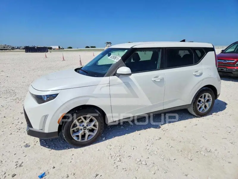 2025 KIA Soul photo