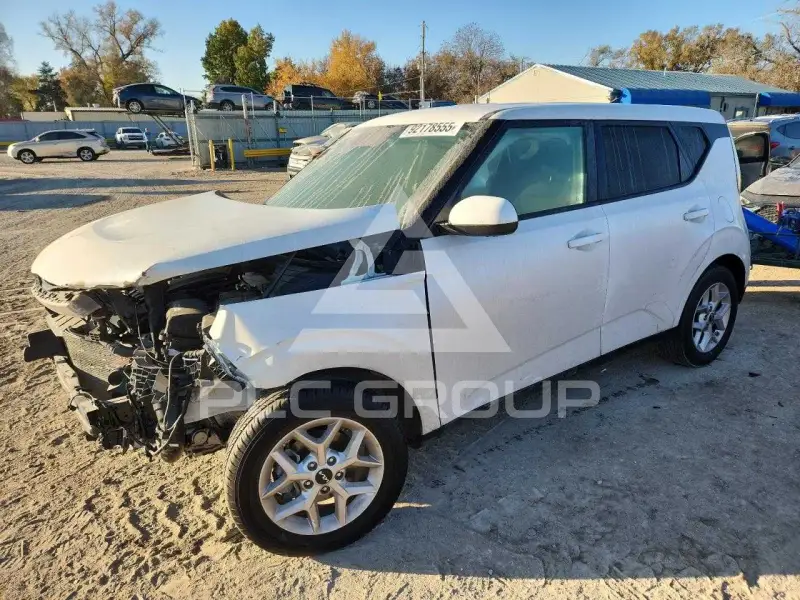 2025 KIA Soul фото