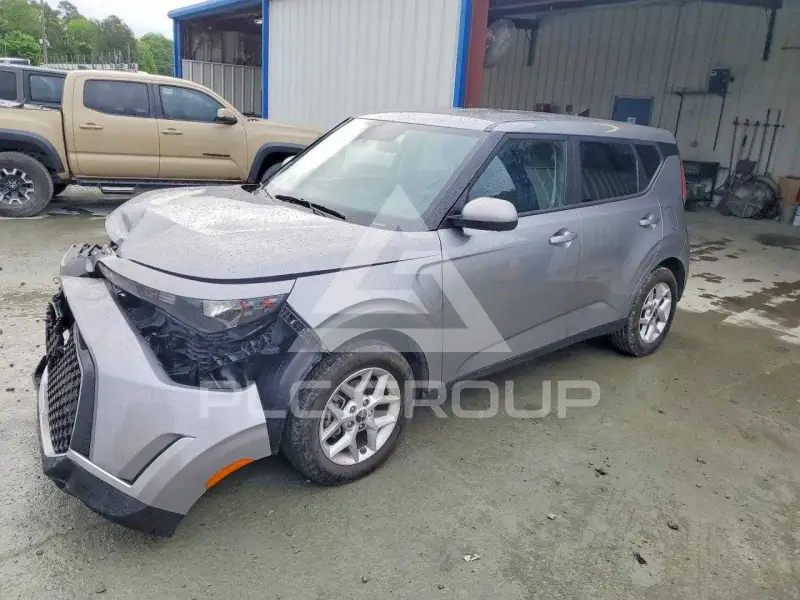 2025 KIA Soul фото