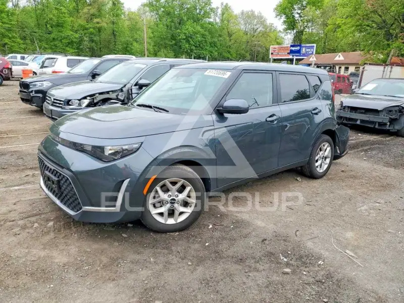 2025 KIA Soul фото