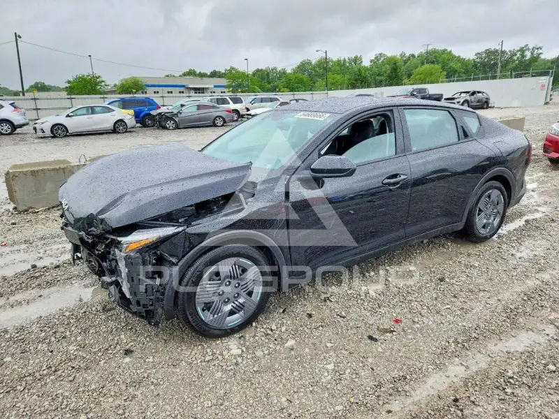 2025 KIA K4 фото