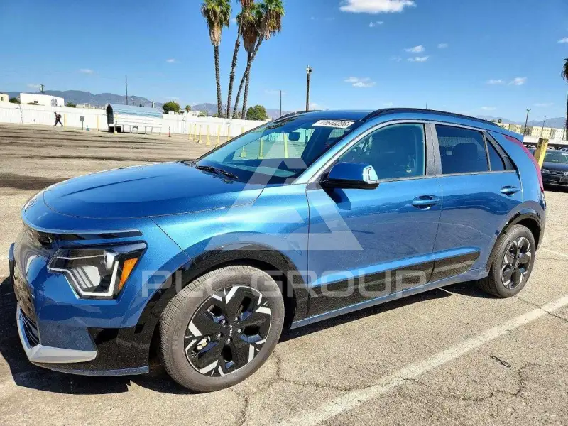 2025 KIA Niro photo